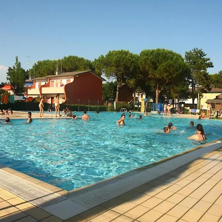 Cozy Flat In With Swimming Pool-beahost * ビビオーネ