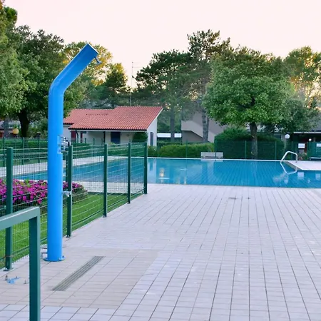 Cozy Flat In With Swimming Pool-beahost Апартаменты Бибионе