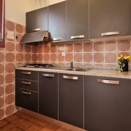 Cozy Flat In With Swimming Pool-beahost Apartamento *