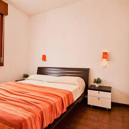 Cozy Flat In With Swimming Pool-beahost Apartamento *