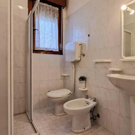 Apartamento Cozy Flat In With Swimming Pool-beahost Bibione