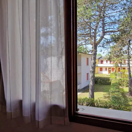 Apartamento Cozy Flat In With Swimming Pool-beahost *