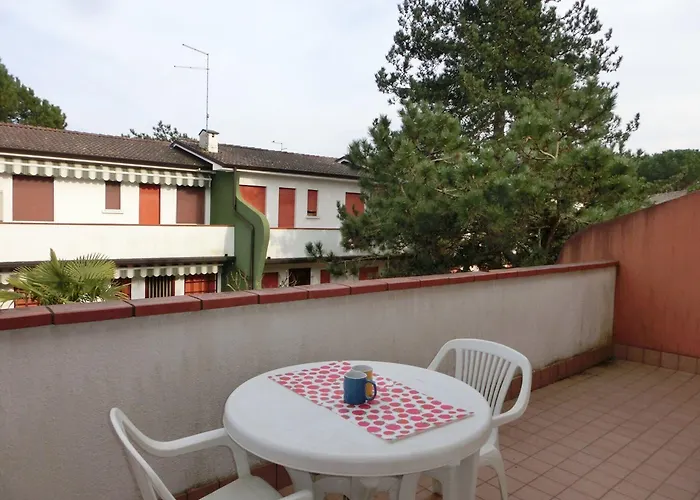 Cozy Flat In With Swimming Pool-beahost Appartamento Bibione