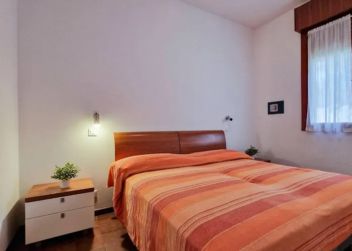 Cozy Flat In With Swimming Pool-beahost