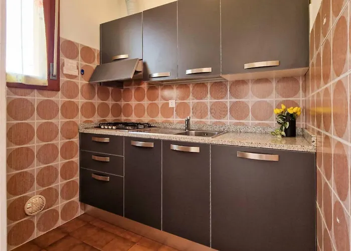 Cozy Flat In With Swimming Pool-beahost Appartamento *